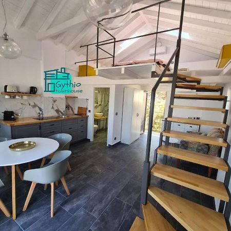 Appartamento Gythio Townhouse Esterno foto