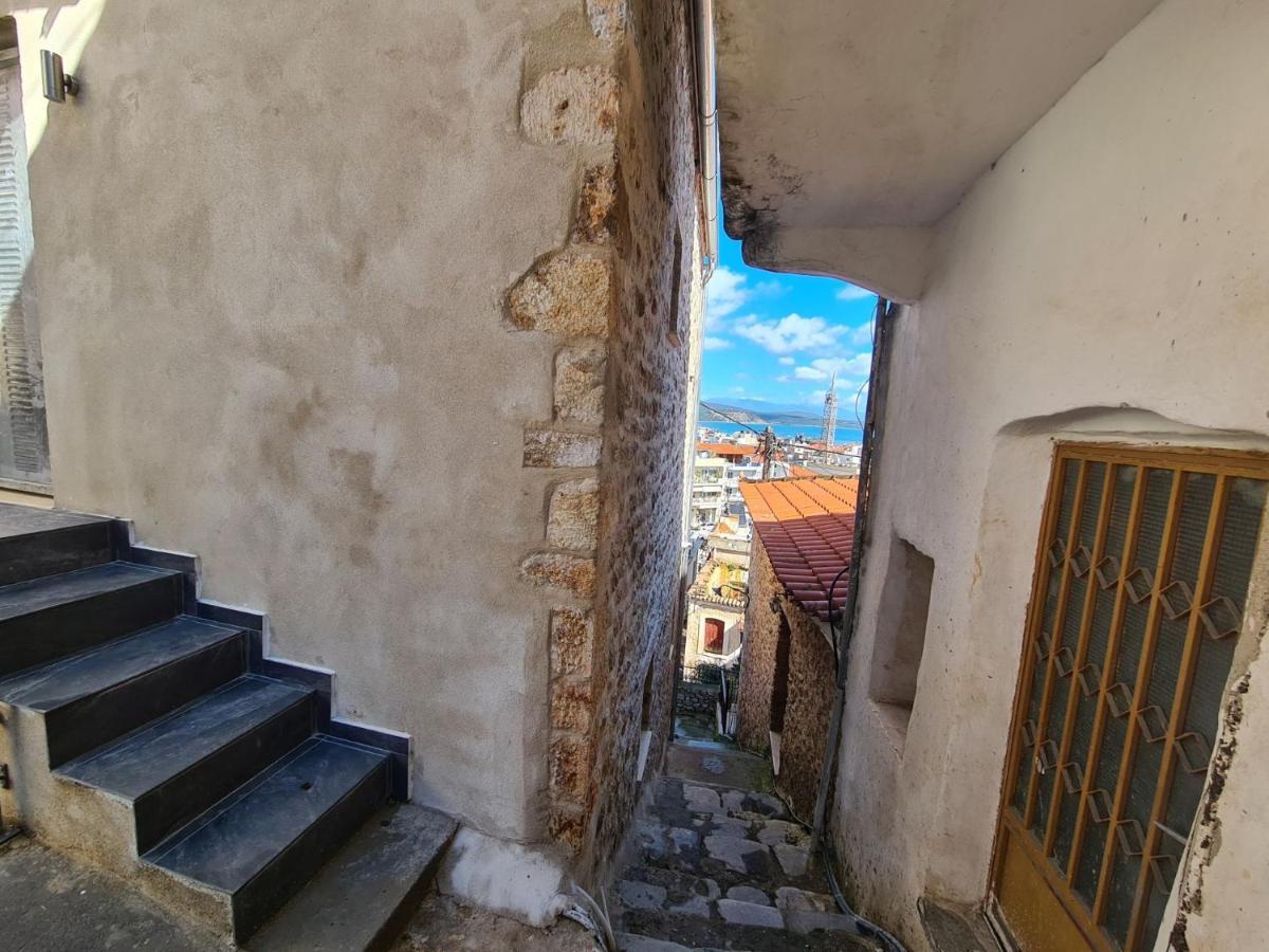 Appartamento Gythio Townhouse Esterno foto